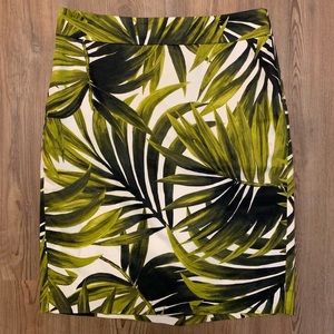 Ann Taylor Green Floral Leaves Pencil Skirt